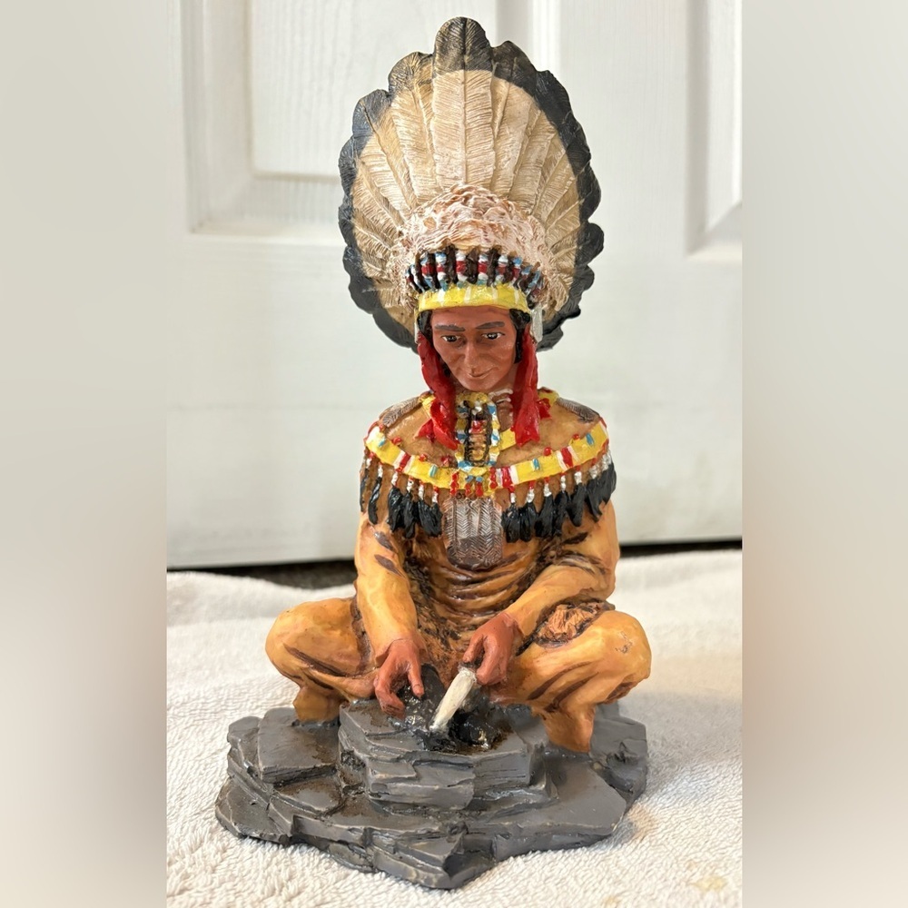 Vintage Old West Visions Native American Figurine